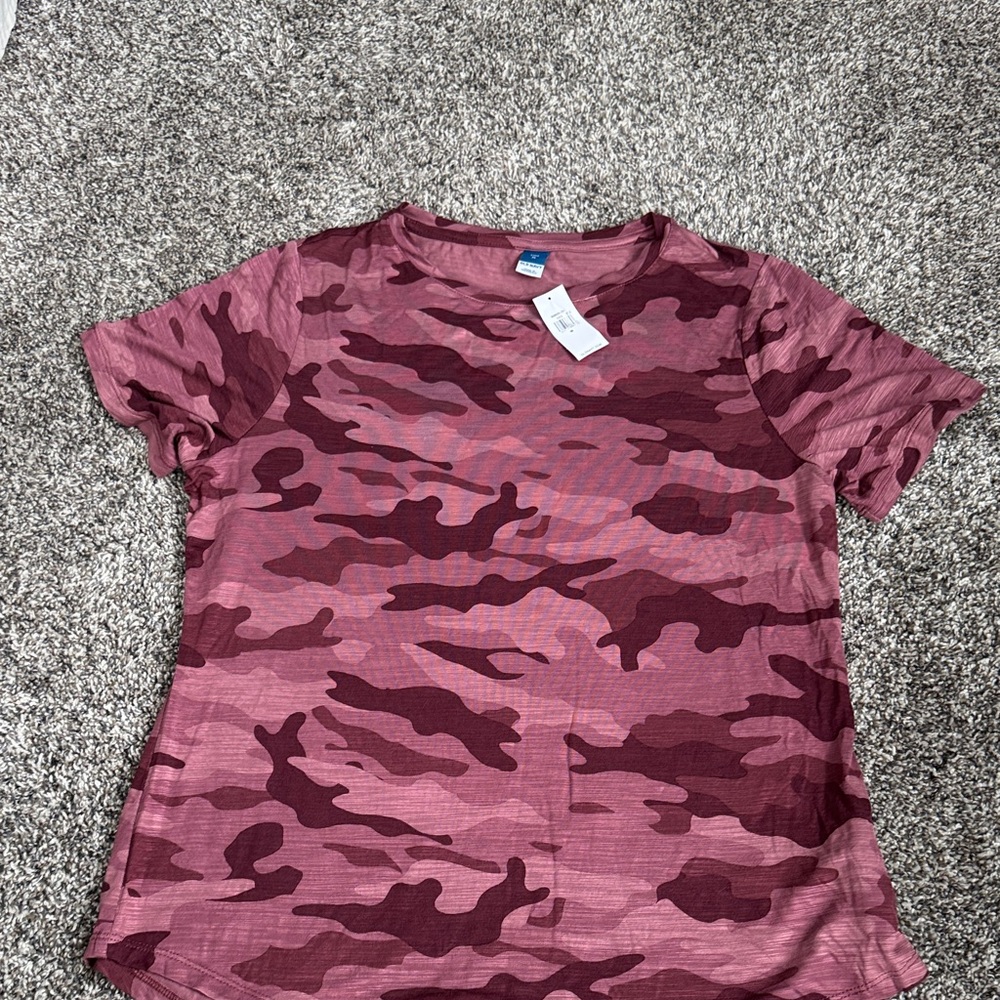 Old Navy Pink Camo Women's Short Sleeve Tee